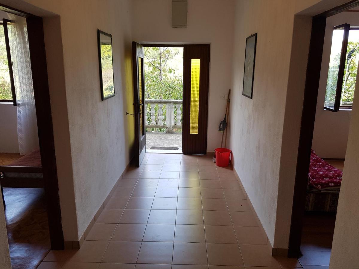Extra Spacious Seaview Apartments Close To The Beach, With Large Terraces And Free Wi-Fi & Ac & Bbq & Parking Space Sali Exteriér fotografie