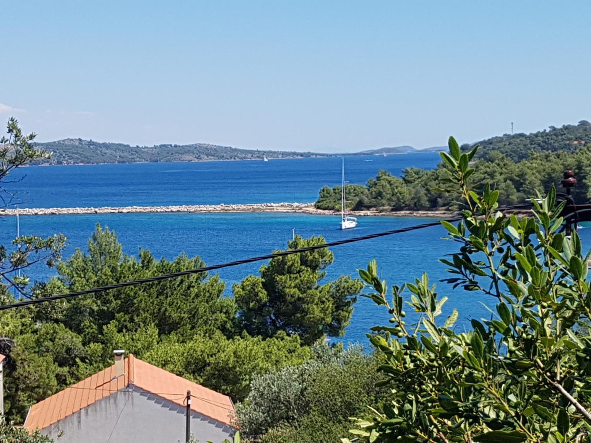 Extra Spacious Seaview Apartments Close To The Beach, With Large Terraces And Free Wi-Fi & Ac & Bbq & Parking Space Sali Pokoj fotografie